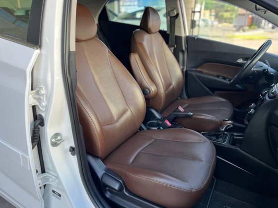 HYUNDAI HB20 1.6 PREMIUM 16V FLEX 4P AUTOMÁTICO HYUNDAI HB20 1.6 PREMIUM 16V FLEX 4P AUTOMÁTICO